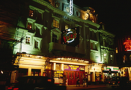 THE SPACE SHIP MOTEL