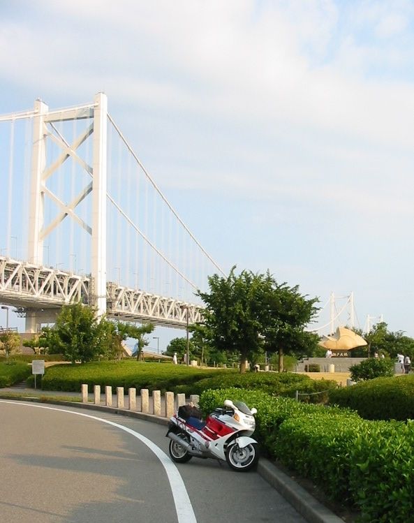 �������͎l�����̑勴