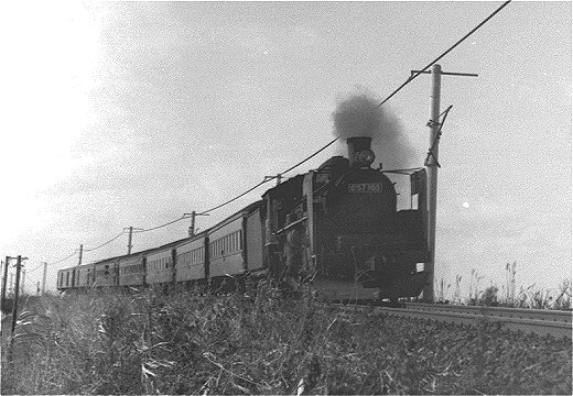 1972 2_6 ⒬wc571 2048.jpg (69534 oCg)