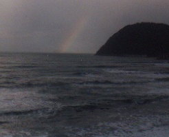 y@Have you ever seen the rainbow?i΁j@z