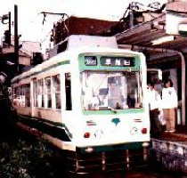 y@7000`Oρ@z