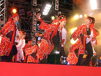 ところざわ武蔵瀧嵐(37KB)