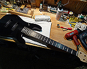 InnerWoodは貴方を表現する為のツールとしてのベースギターを製作します