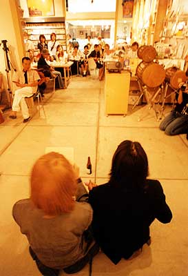 ���v�l�̉��̎��̗l�q�ł��B�O�ŃR���g����Ă܂��B