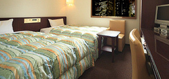 �z�e�����ق̕z�c�E�x�b�h�J�o�[�͂��ƒ�ł���l�C