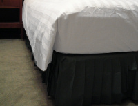 �ꗬ�z�e���̃f���x(�H�уx�b�h�J�o�[)�����ƒ�����ɔ̔���