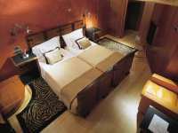 �L���O�T�C�Y��N�C�[���T�C�Y�A�L���O�T�C�Y�̃x�b�h�@�J���t�H���j�A�L���O�T�C�Y