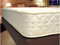 �{���l���R�C��