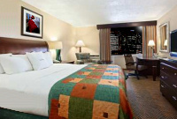 �X�v���b�h �X�^�C���̃J�o�[ �z�e���̃X�v���b�h