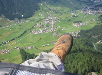 ���H��̃t���C�g