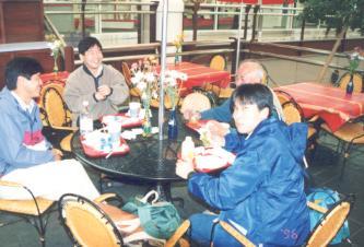 �f���o�[��`�Œ��H