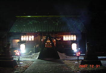 ���n�ە��i