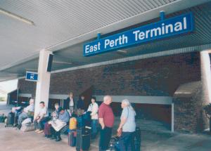 �C�[�X�g�p�[�X�w