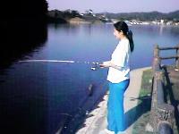 �O��47cm�̃��C���{�[���グ��������l