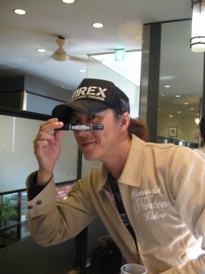 �N���b�N����ƃ��b�Z�[�W�������܂��I