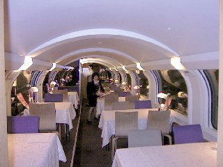 食堂車
